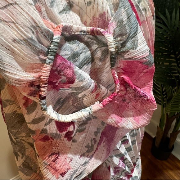 Express Metallic Floral One Shoulder Pleated Faux Wrap Front Romper Large - Picture 6 of 13